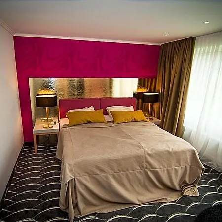 Hellers Krug Hotel 3*