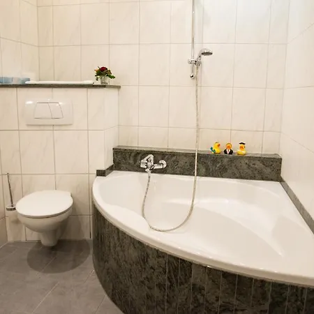 Hellers Krug 3* Holzminden