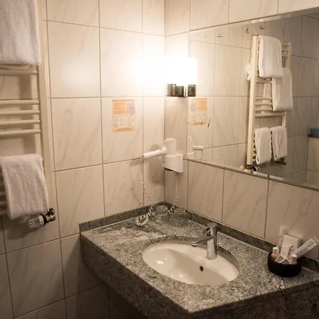 Hellers Krug 3* Holzminden